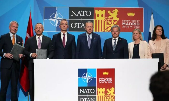 Bekir Bozdağ, İsveç ve Finlandiya’nın iade taleplerine cevap vermediğini açıkladı!.