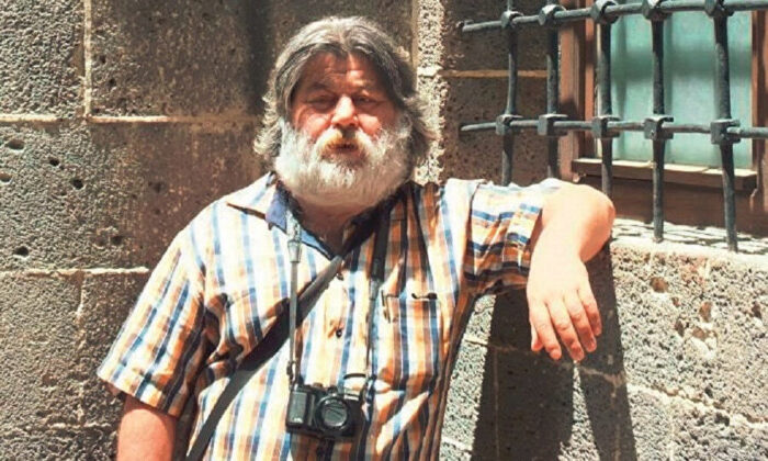 Aziz Nesin’in oğlu Ahmet Aziz Nesin, Mansur Yavaş aday olursa oyunu Erdoğan’a vereceğini açıkladı!.