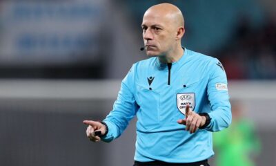 Cüneyt Çakır hakemliği bıraktı!.