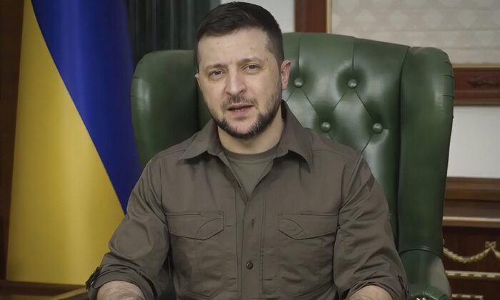 Zelensky eşcinsellere evlilik hakkı vermeye hazırlanıyor!.