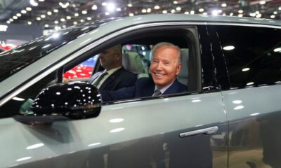 ABD enflasyonla boğuşurken, Joe Biden lüks araçları test ediyor!.
