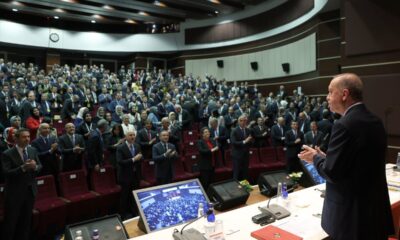 Cumhurbaşkanı Erdoğan’ın ayakta alkışlanan sözleri! “2023 seçimlerini rekor bir oyla göğüsleyeceğiz!.”