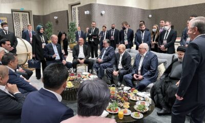 Cumhurbaşkanı Erdoğan, zirveye damga vuran fotoğrafı yorumladı! “Bizim masa altı kişilik değil..”
