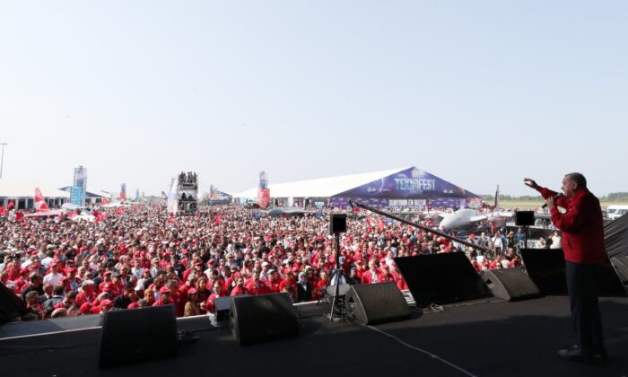Ağlak Yunan, Türkiye’yi Batılı müttefiklere şikayet edecek!.