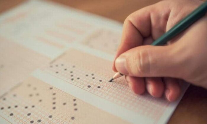 FETÖ’cü memurlar KPSS sorularını nasıl aldıklarını itiraf etti!.