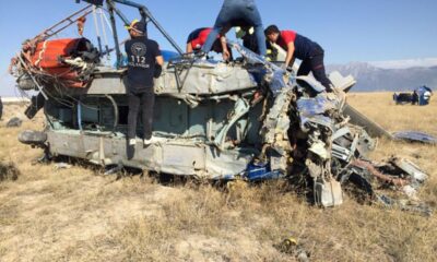 Denizli’de yangın söndürme helikopteri düştü!.
