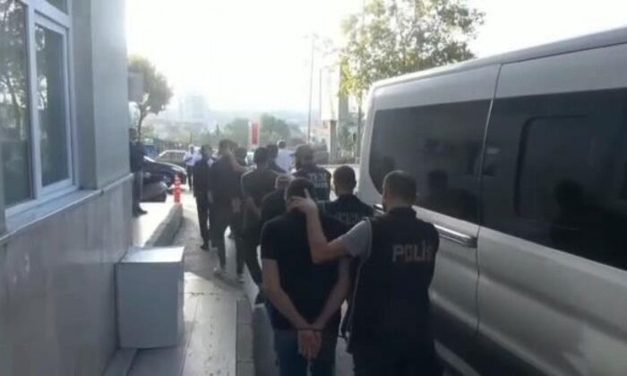 İstanbul’da DEAŞ operasyonu! 10 gözaltı..