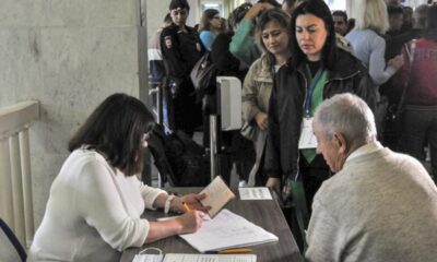 Donbas’ta Rusya’ya katılım referandumu sona erdi!.