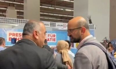 Almanya’da FETÖ’cüler gazetecilere saldırdı!.