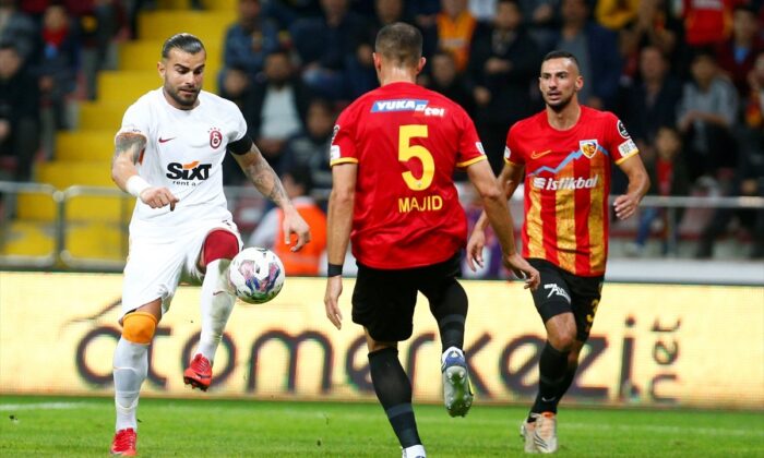 Galatasaray, Kayserispor’a 2-1 mağlup oldu!.