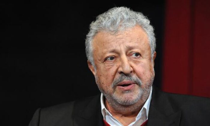 Metin Akpınar, AK Parti seçmenine hakaret etti!.