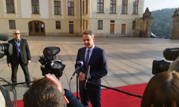 Cumhurbaşkanı Erdoğan’ın sözleri ağlak Miçotakis’in zoruna gitmiş!.