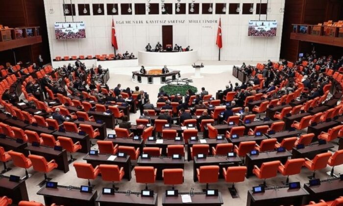 52 maddelik torba yasa teklifi, komisyonda kabul edildi!.