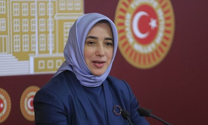 Özlem Zengin AK Parti Grup Başkanvekili oldu!.