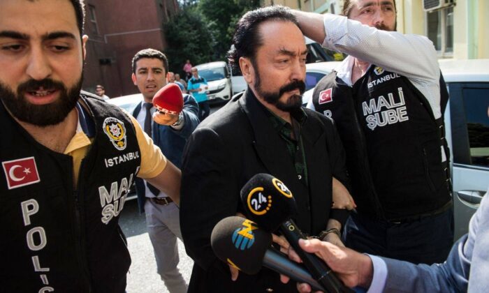 Adnan Oktar’a 891 yıl hapis cezası!. Artık gün yüzü göremeyecek!.