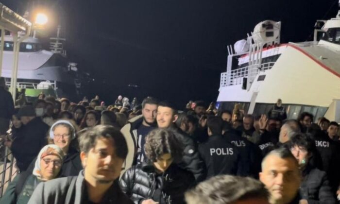 Bursa’da bir kişi yetişemediği feribot için asılsız bomba ihbarında bulundu!.