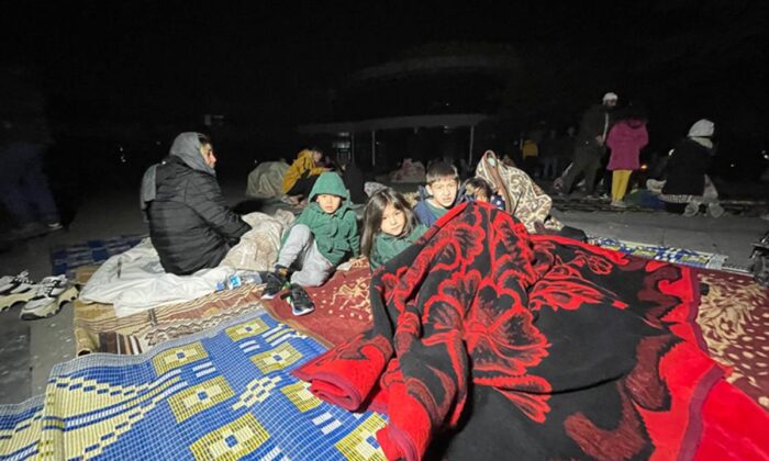 Düzce’de 5,9 büyüklüğündeki sarsıntı, 23 yıl önceki depremi hatırlattı!.