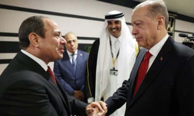Cumhurbaşkanı Erdoğan Katar’da Firavun Sisi’yle görüştü!.