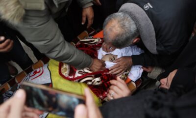 İşgalci teröristlerin öldürdüğü Filistinli kız çocuğuna veda..