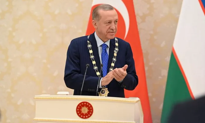 Özbekistan’dan Cumhurbaşkanı Erdoğan’a devlet nişanı verildi!.