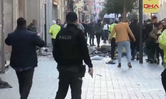 Taksim’de patlama! Ölü ve yaralılar var!.
