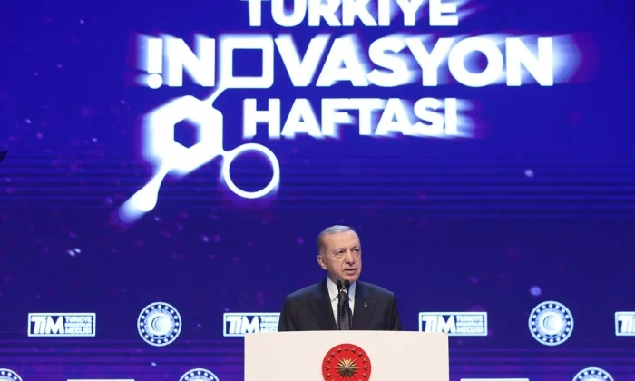 Cumhurbaşkanı Erdoğan: “Türk Lirası olanlar buyursun hastanelerimiz açık!.”