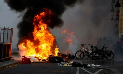 Paris’teki PKK saldırılarında 31 polis yaralandı!.