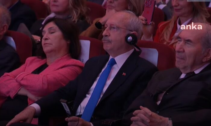 “3 Aralığı bekleyin” diyen CHP’nin vizyon programında Selvi Kılıçdaroğlu uyudu!.
