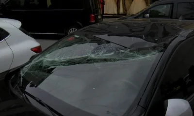 İstanbul’da lodos çatıları uçurdu!.