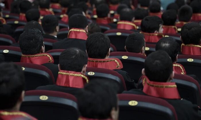 Hakim ve savcı atamaları Resmi Gazete’de..