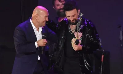 Tunç Soyer köşeye sıkışınca Tarkan’a ödenen ücreti açıklamak zorunda kaldı!.