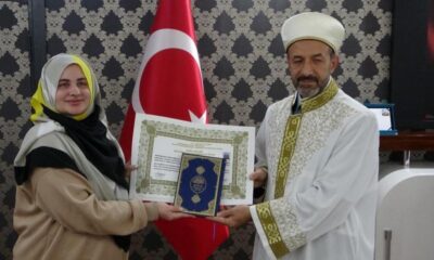 Ukraynalı kadın Müslüman oldu!.