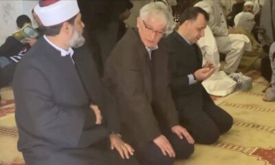 AYM Başkanı Arslan Cuma Namazını Mescid-i Aksa’da kıldı!.
