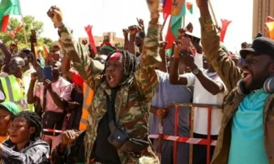 Burkina Faso, Fransız askerlerini ülkeden kovdu!.