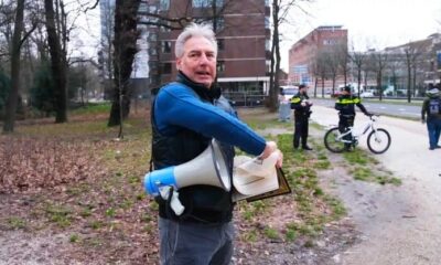 Bu kez Hollanda! İslam düşmanı bir şerefsiz daha Kur’an-ı Kerim’e saldırdı!.