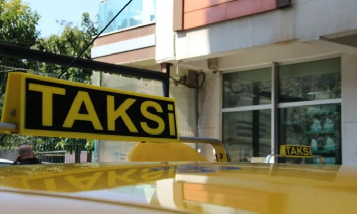 İzmir’de taksilerin yeni ücret tarifesi belli oldu!.