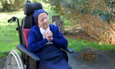 Dünyanın en yaşlı insanı Fransız rahibe 118 yaşında öldü!.