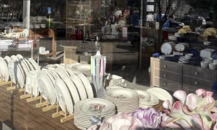 Deprem bölgesinde tek bardağın düşmediği binanın müteahhidi konuştu!.