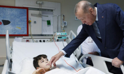 Cumhurbaşkanı Erdoğan, Ankara’da depremzedeleri ziyaret etti!.
