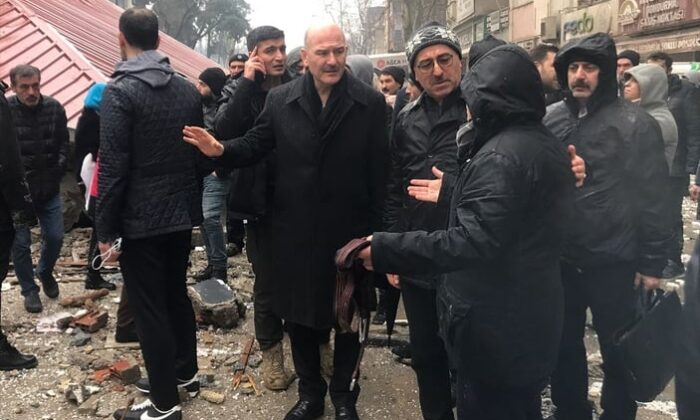 Bakanlar tam kadro afet bölgelerinde! İşte görev yerleri..