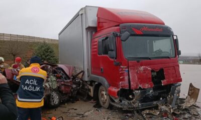 Bursa’da kaza! 5 kişi öldü, 1 kişi yaralandı!.