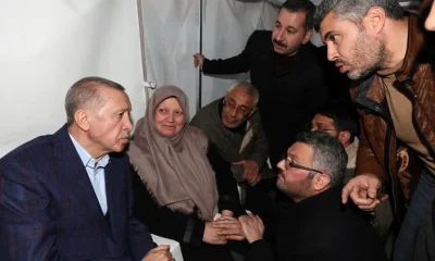 Cumhurbaşkanı Erdoğan, çadır kentteki depremzedeleri ziyaret etti!.