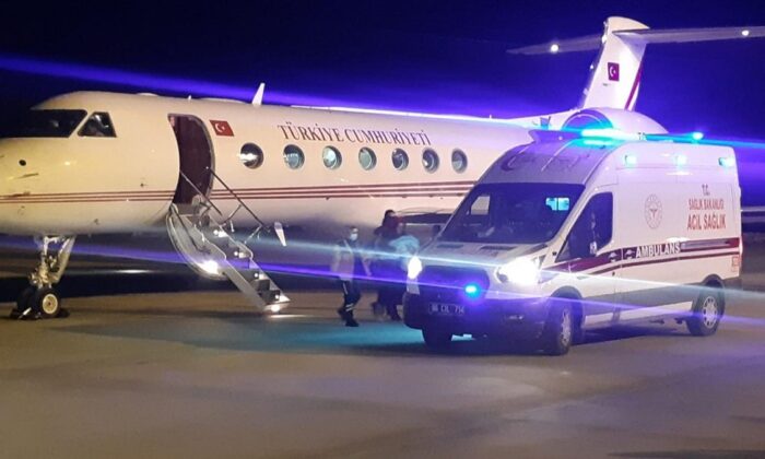 Cumhurbaşkanlığına ait DAP uçağı 15 bebeği daha Ankara’ya ulaştırdı!.