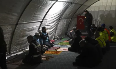 Deprem bölgelerinde Miraç Kandili dualarla idrak edildi!.