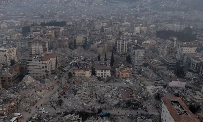 Deprem bölgesinde 2 bin 72 psikososyal hizmet personeli görev yapıyor!.