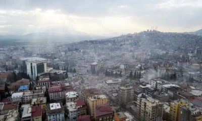 Depremde yıkılan binanın ruhsatında imzası bulunan belediye başkanlarıyla ilgili emsal karar..