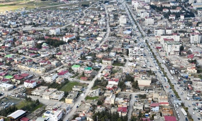Depremin vurduğu Nurdağı ilçesi tamamen yıkılacak!.