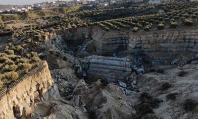 Kırılan fay hattının korkunç hali görenleri dehşete düşürdü!.