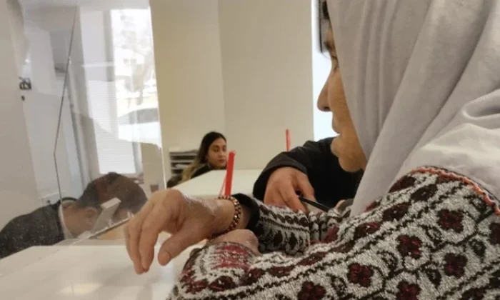 Huzurevinde kalan 83 yaşında ki Elif Nineden 234 bin liralık bağış..