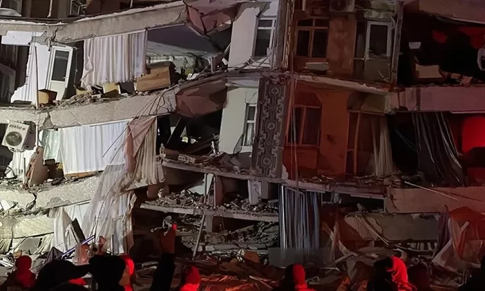 Depremde üçüncü gün! Can kaybı 9 bin 57, yaralı sayısı 52 bin 979..